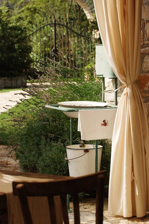 Boutique B&B Stancija 1904 Adults Only Svetvincenat Room photo